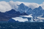 SouthGeorgia_iceberg_DSC06580