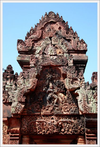 Cambodia_BanteaySreiTemple_8329_m