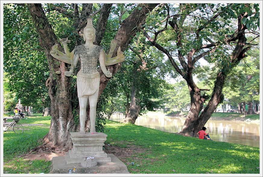 Cambodia_SiemReap_River_7875