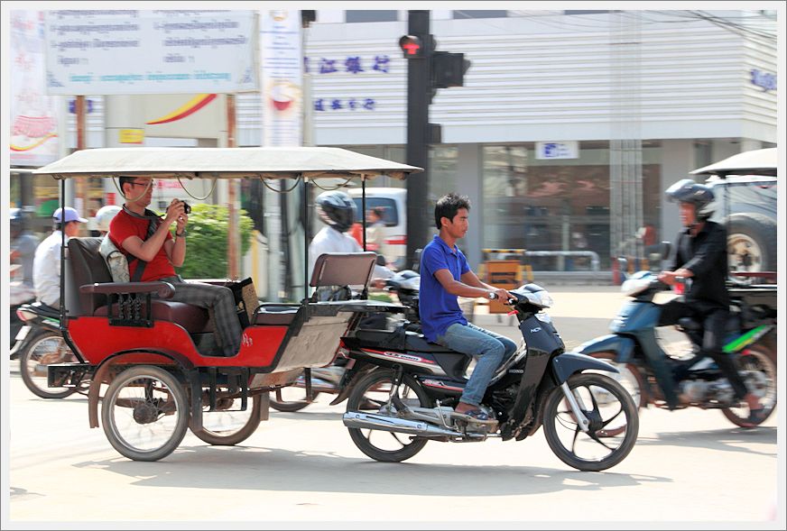 Cambodia_SiemReap_TukTuks_7886