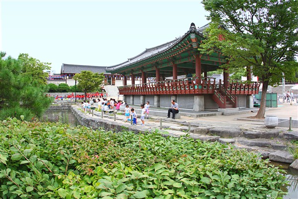 S_Korea_Seoul_HanokVillage_3076_m_600.jpg