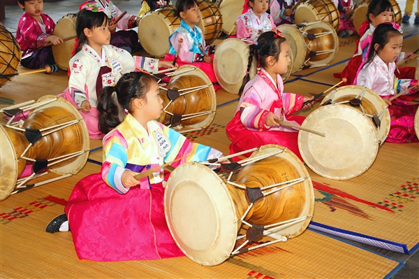 S_Korea_Seoul_HanokVillage_3259_m_600.jpg