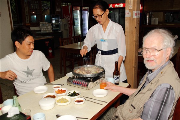 Seoul_FolkVillage_Lunch_3525_600.jpg