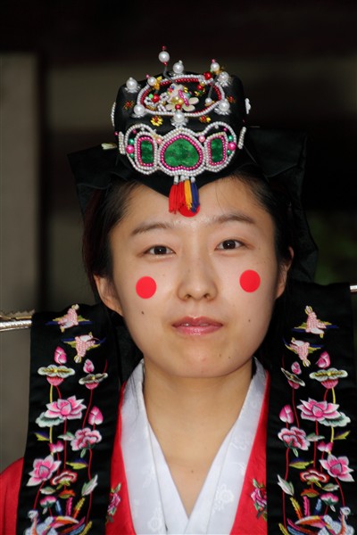 Seoul_FolkVillage_Wedding_3649_600.jpg