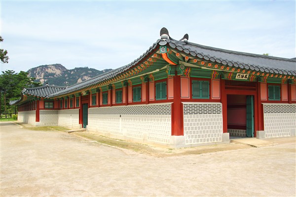 Seoul_GyeongbokgungPalace_03785_m_600.jpg