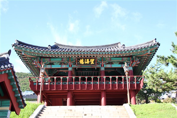 Yeosu_JinnangwanHall_0152_m.jpg