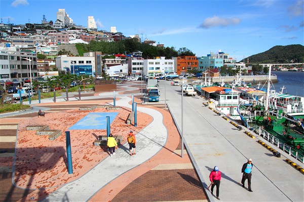 Yeosu_YisunsinPlaza&Foreshore_0156_m.jpg