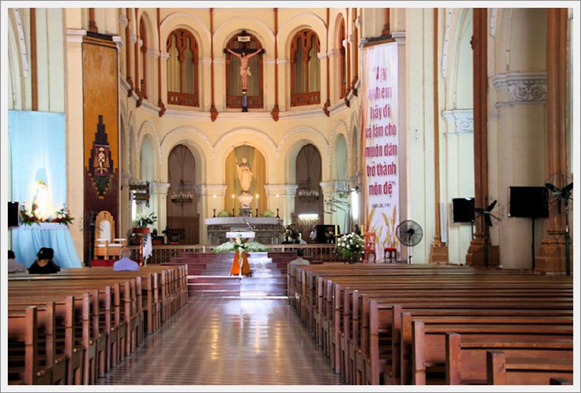 Saigon_Cathedral_6708