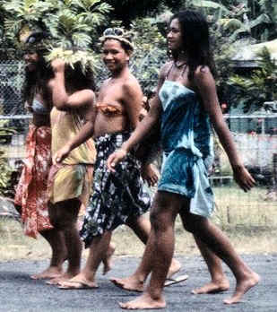 tahiti0010.JPG (43308 bytes)