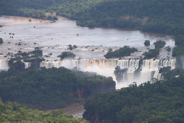 600_Brazil_Arg_Iguasu_3326.jpg