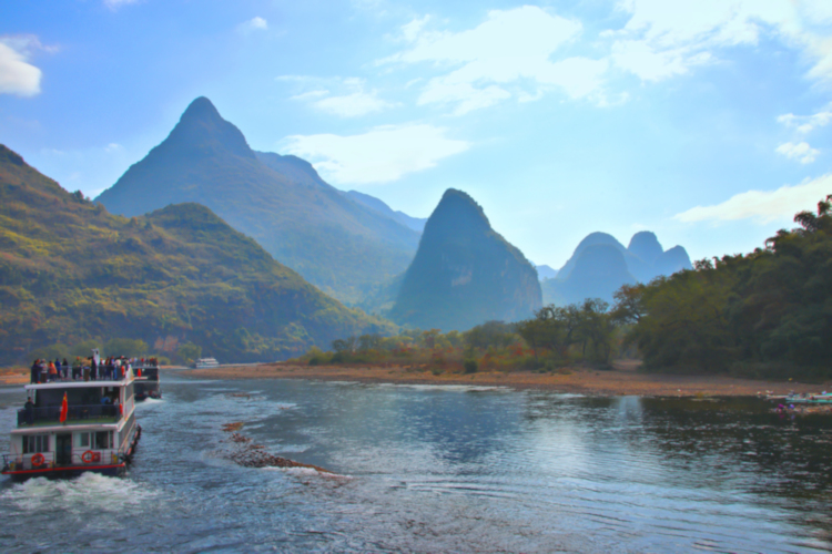 Li River Cruise through the karsk hills