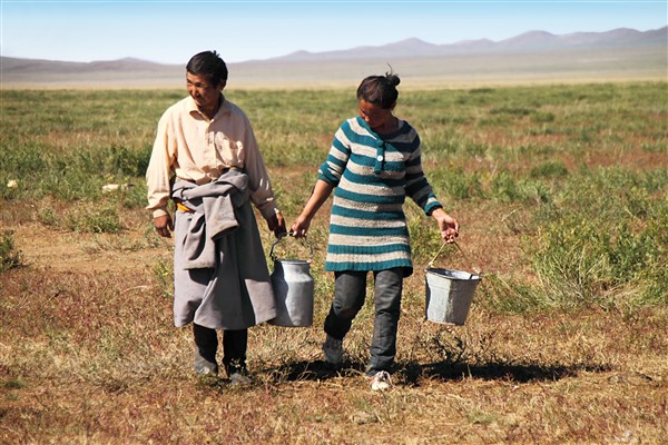 Mongolia_MiddleGobi_Ger_2220_m_600.jpg