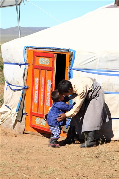Mongolia_MiddleGobi_Ger_2227_m_600.jpg