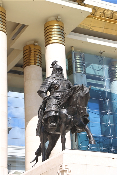 UB_CitySquare_2005_m_600.jpg