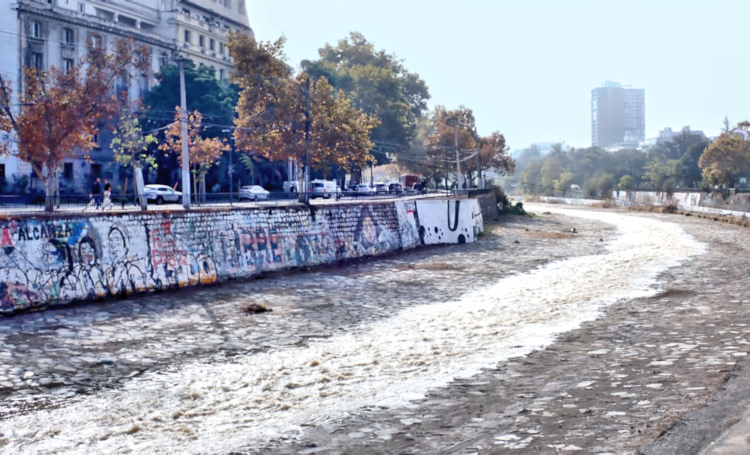 Mapocho River, Santiago
