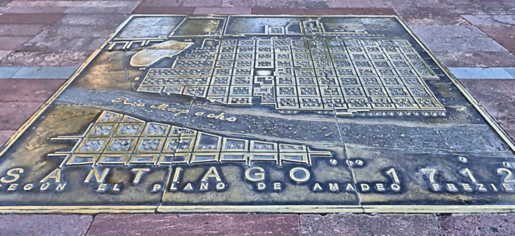 Santiago_Plaza de Armas_Historical Bronze map_