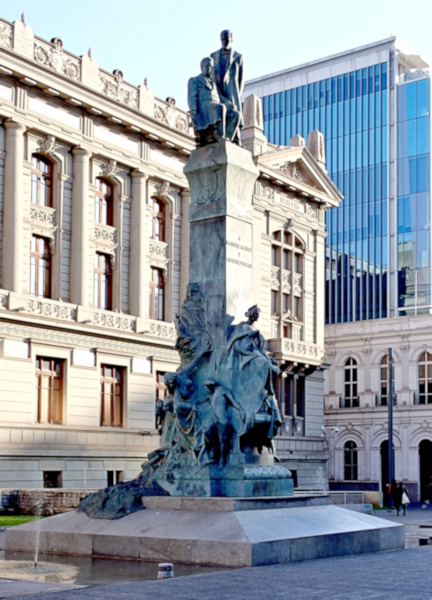 Santiago_Monument to Manuel Montt and Antonio Varas