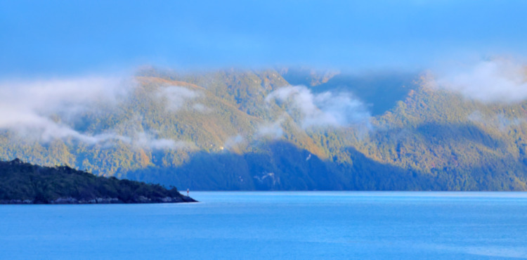 Entering the so called "Seno Iceberg" fjord